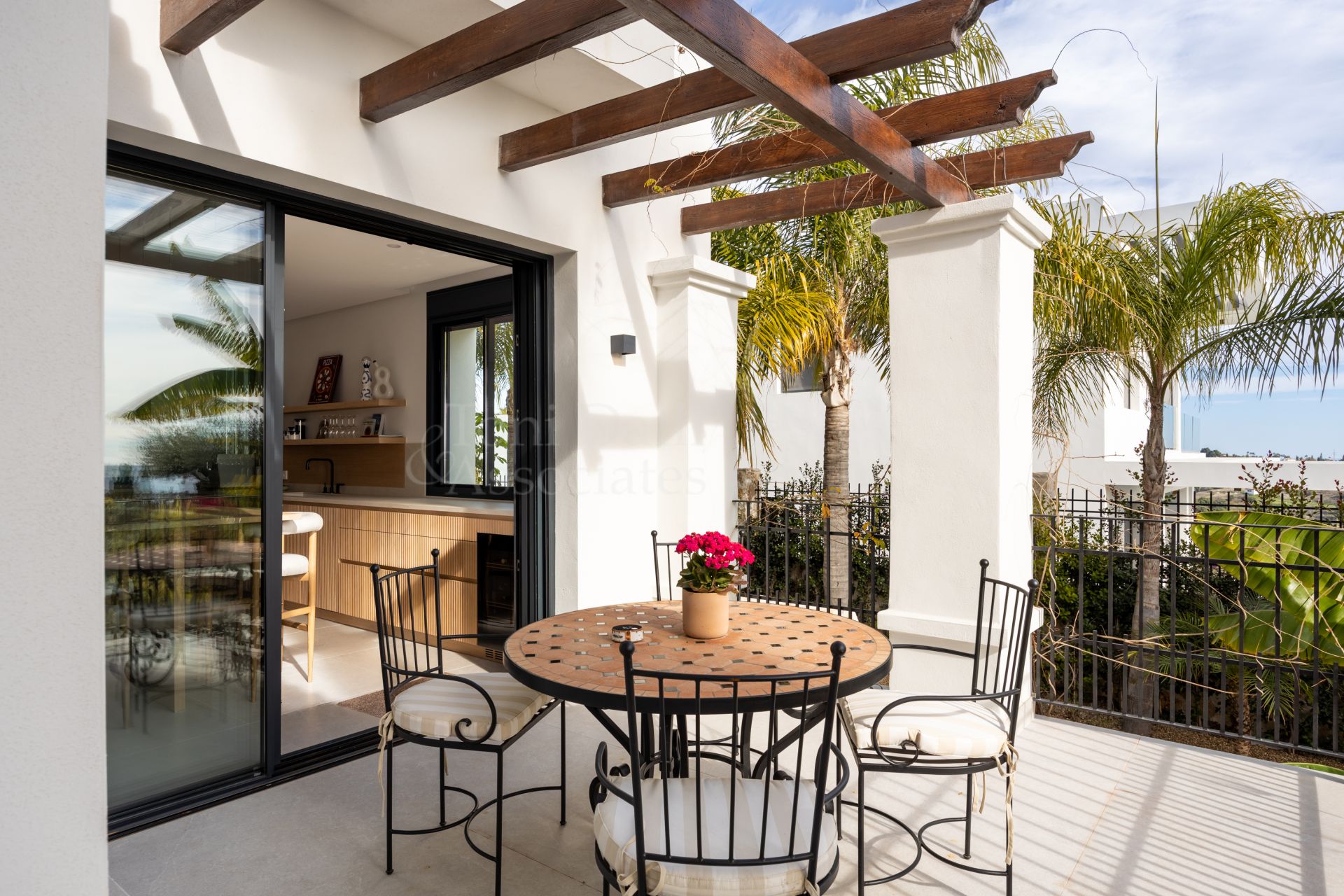 Villa in Los Flamingos, Benahavis