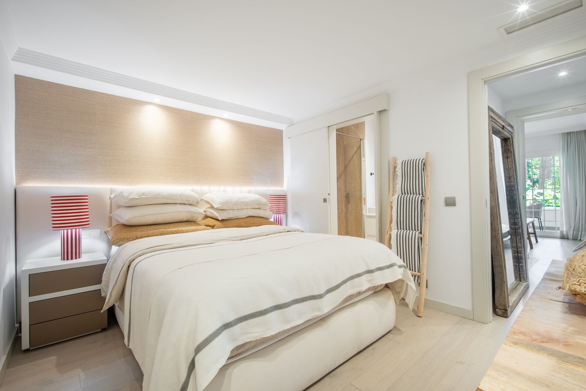 Ground Floor Apartment in Puente Romano II, Marbella