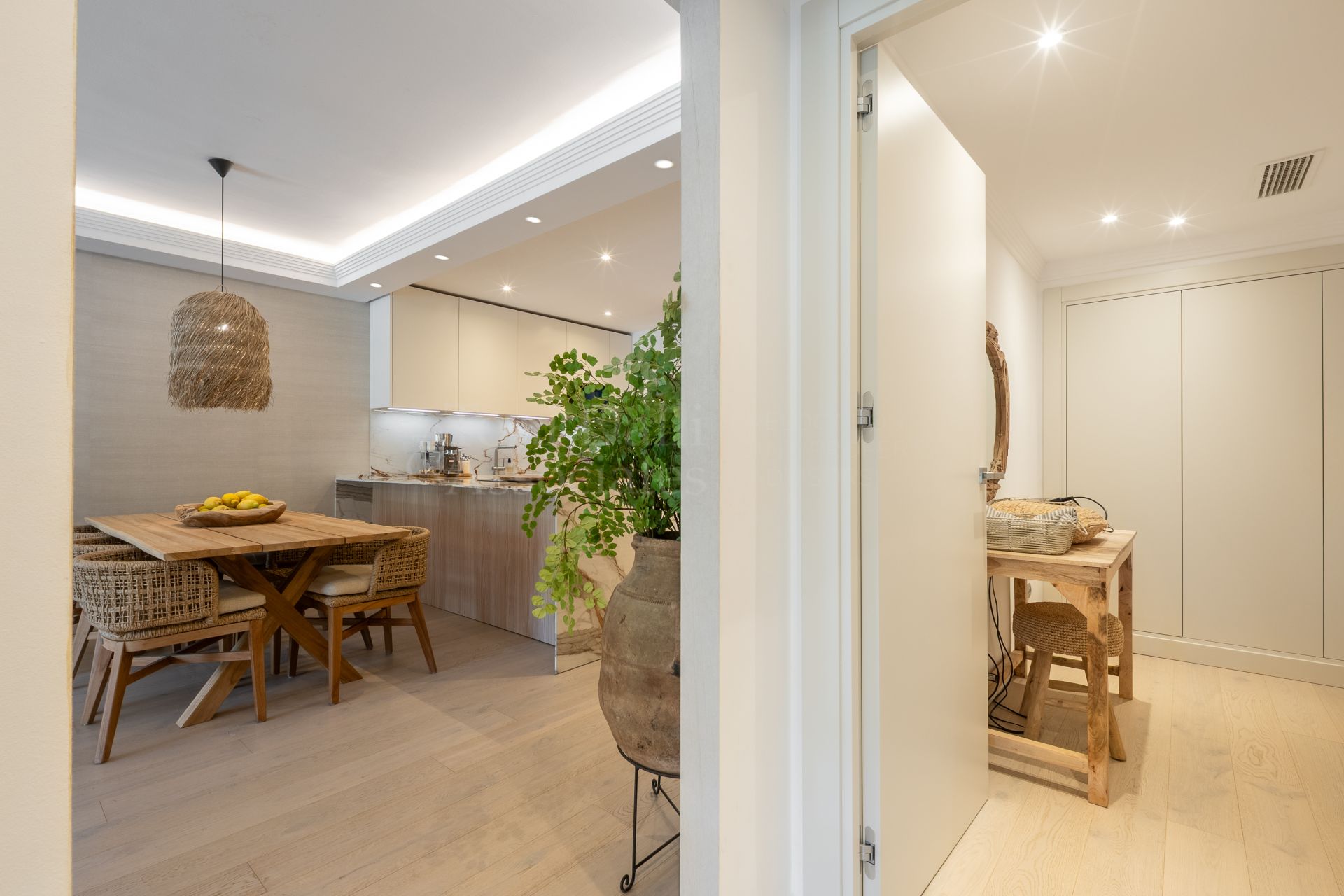 Ground Floor Apartment in Puente Romano II, Marbella