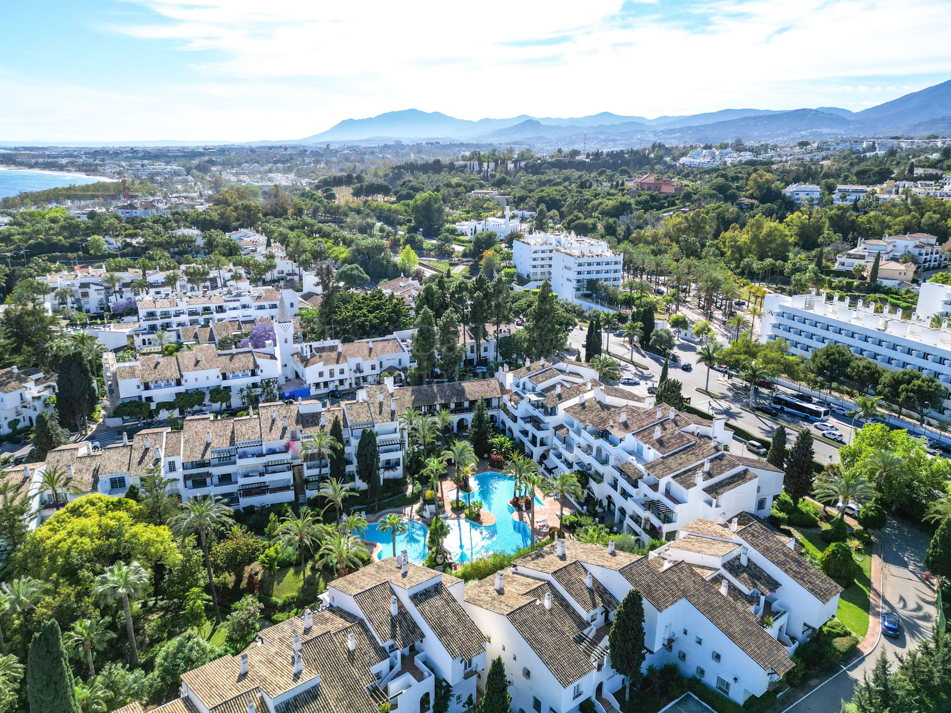 Ground Floor Apartment in Puente Romano II, Marbella