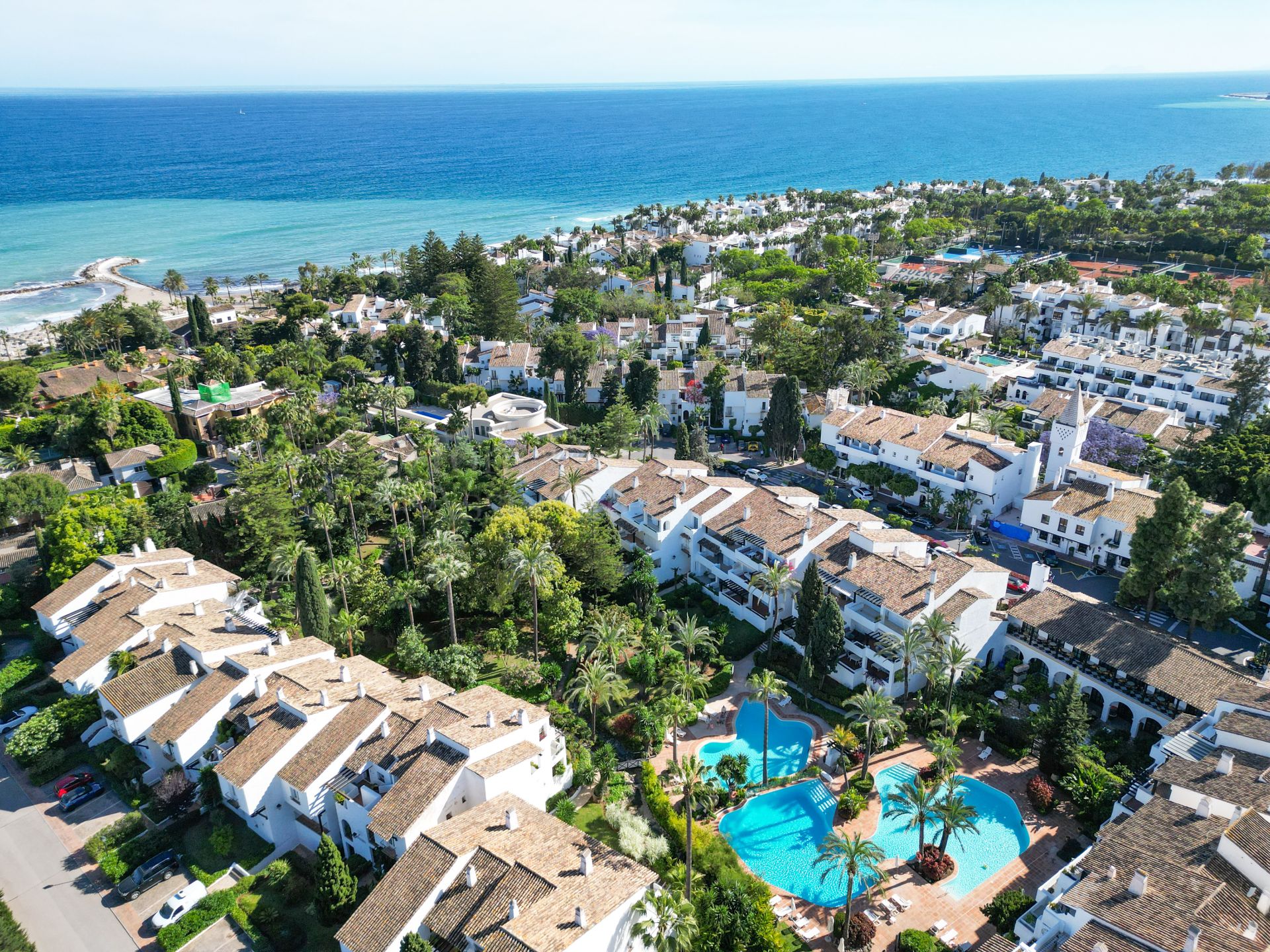 Ground Floor Apartment in Puente Romano II, Marbella