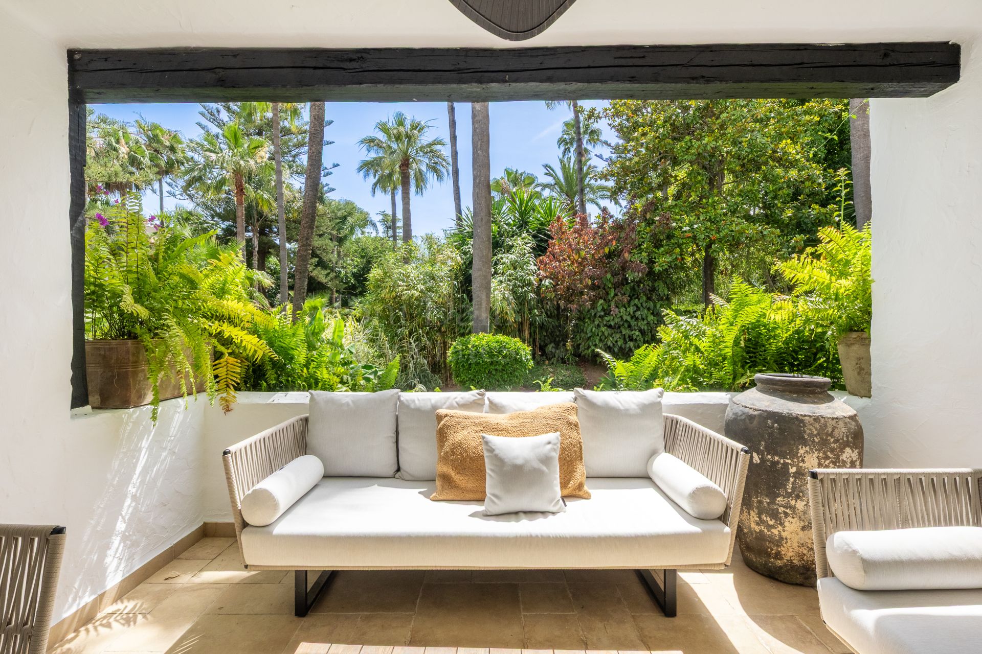 Ground Floor Apartment in Puente Romano II, Marbella