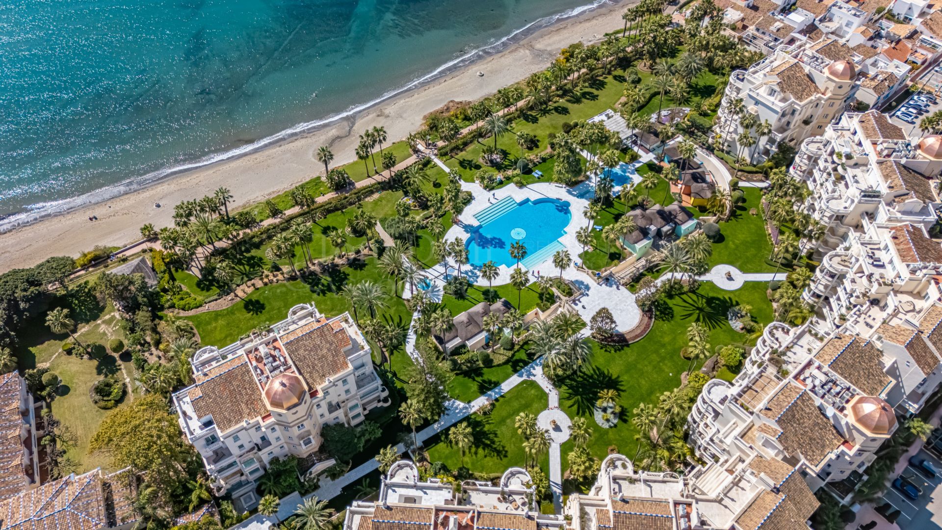 Apartment in Las Dunas Park, Estepona