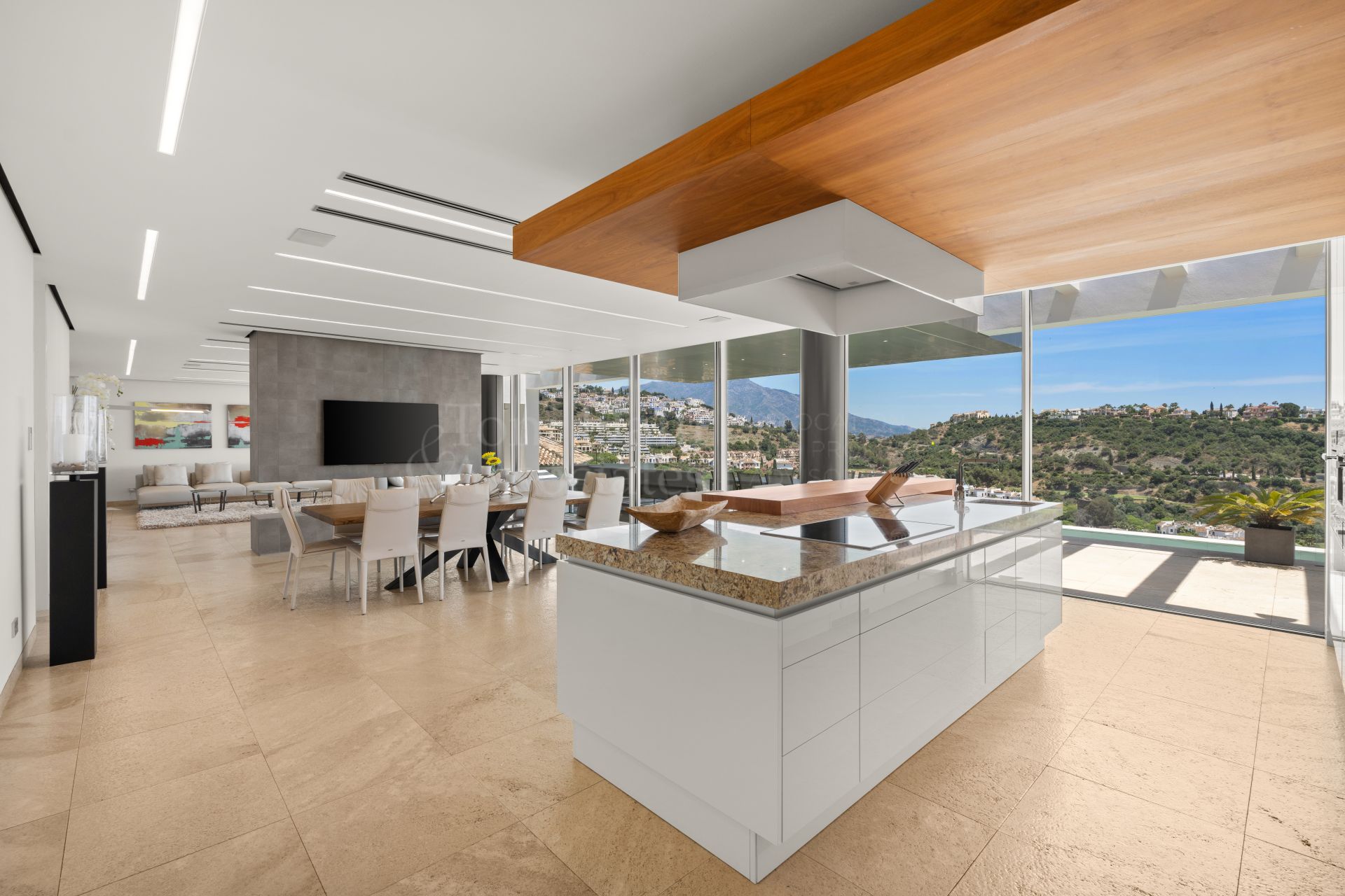 Villa in Los Arqueros, Benahavis
