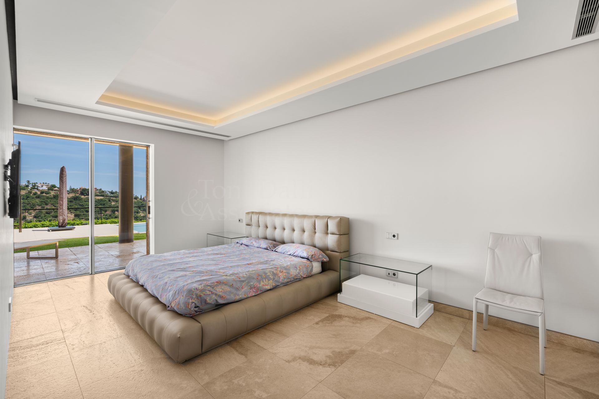 Villa in Los Arqueros, Benahavis