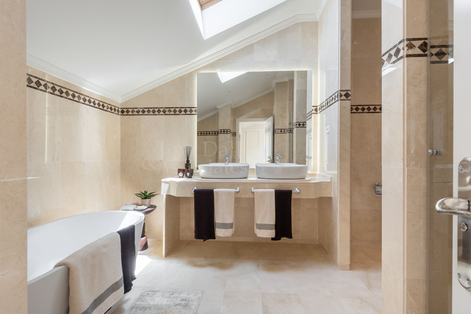 Duplex Penthouse in Vista Golf, Marbella