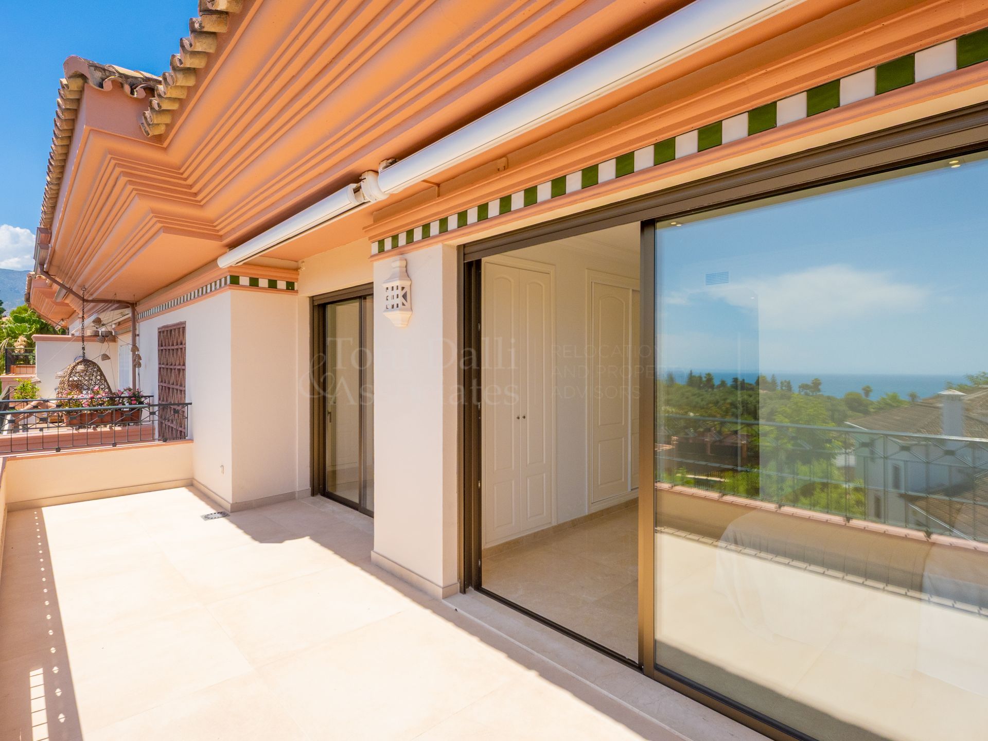 Duplex Penthouse in Vista Golf, Marbella