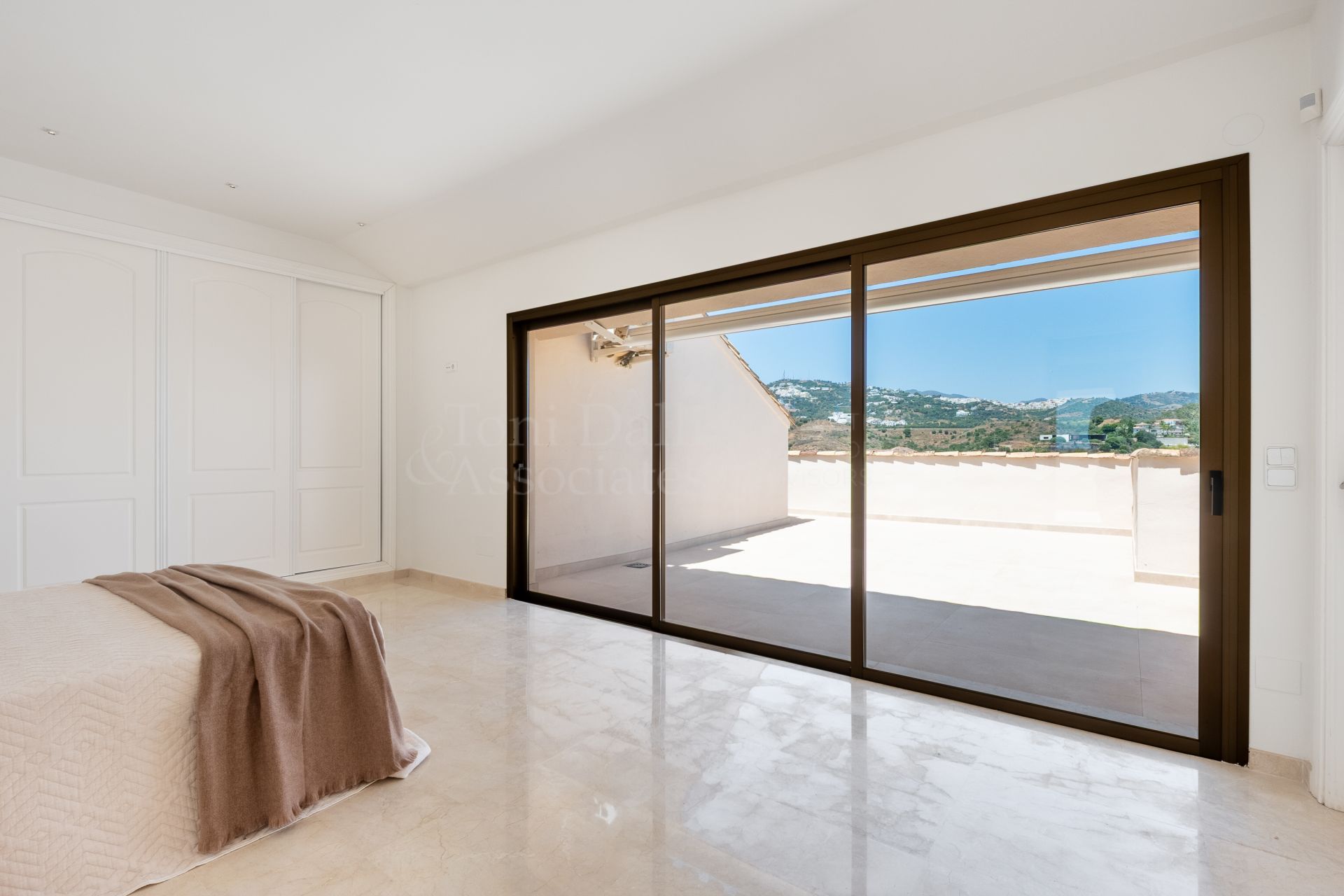 Duplex Penthouse in Vista Golf, Marbella