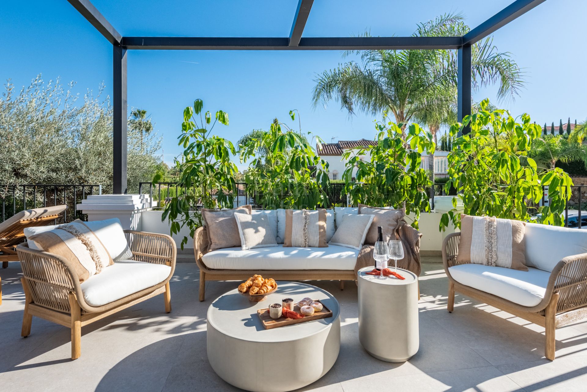 Villa in Nueva Andalucia, Marbella