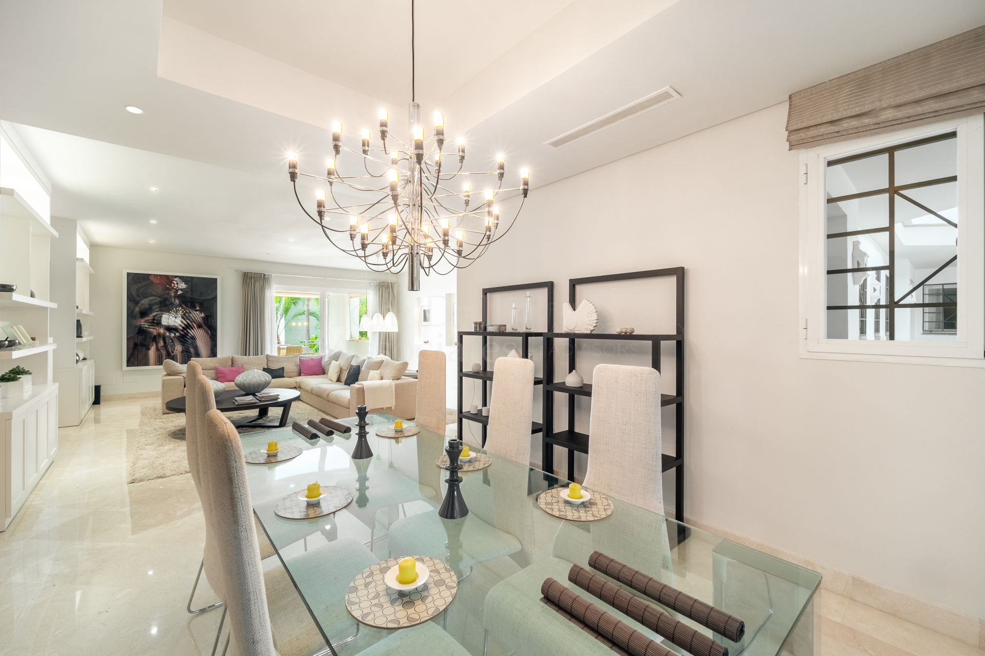 Apartment in Terrazas de Puente Romano, Marbella