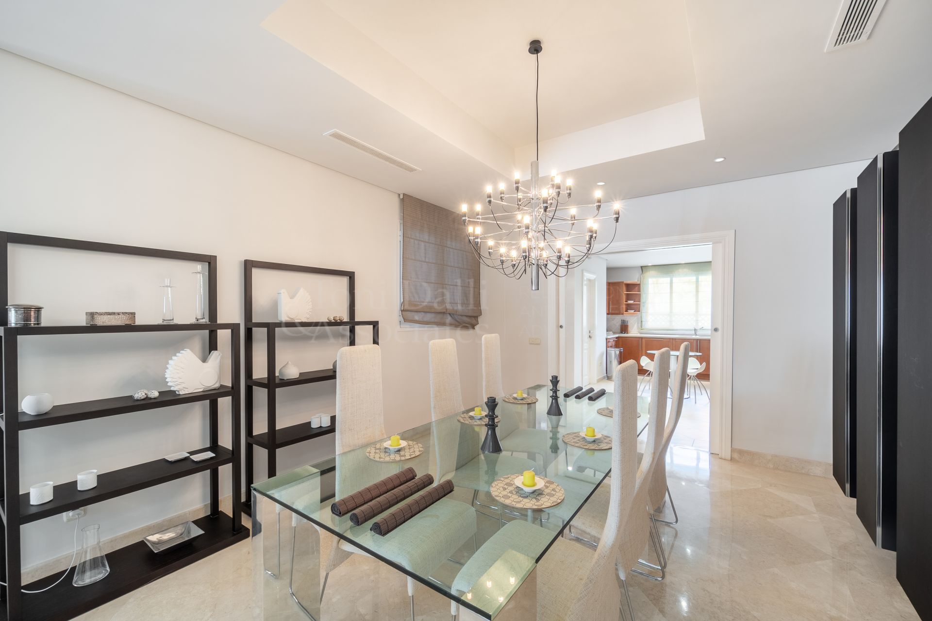 Apartment in Terrazas de Puente Romano, Marbella