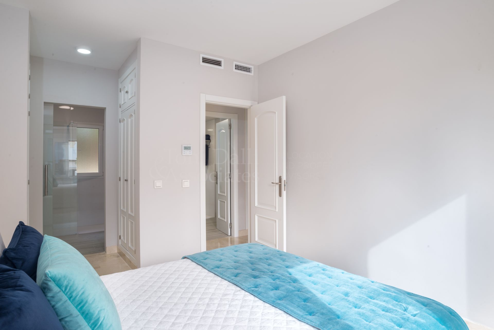 Town House in Xarblanca, Marbella
