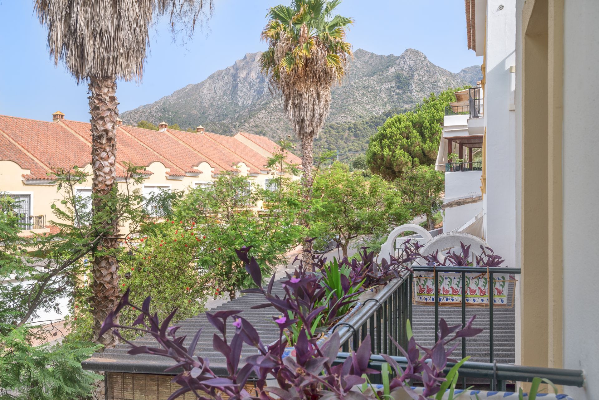 Town House in Xarblanca, Marbella