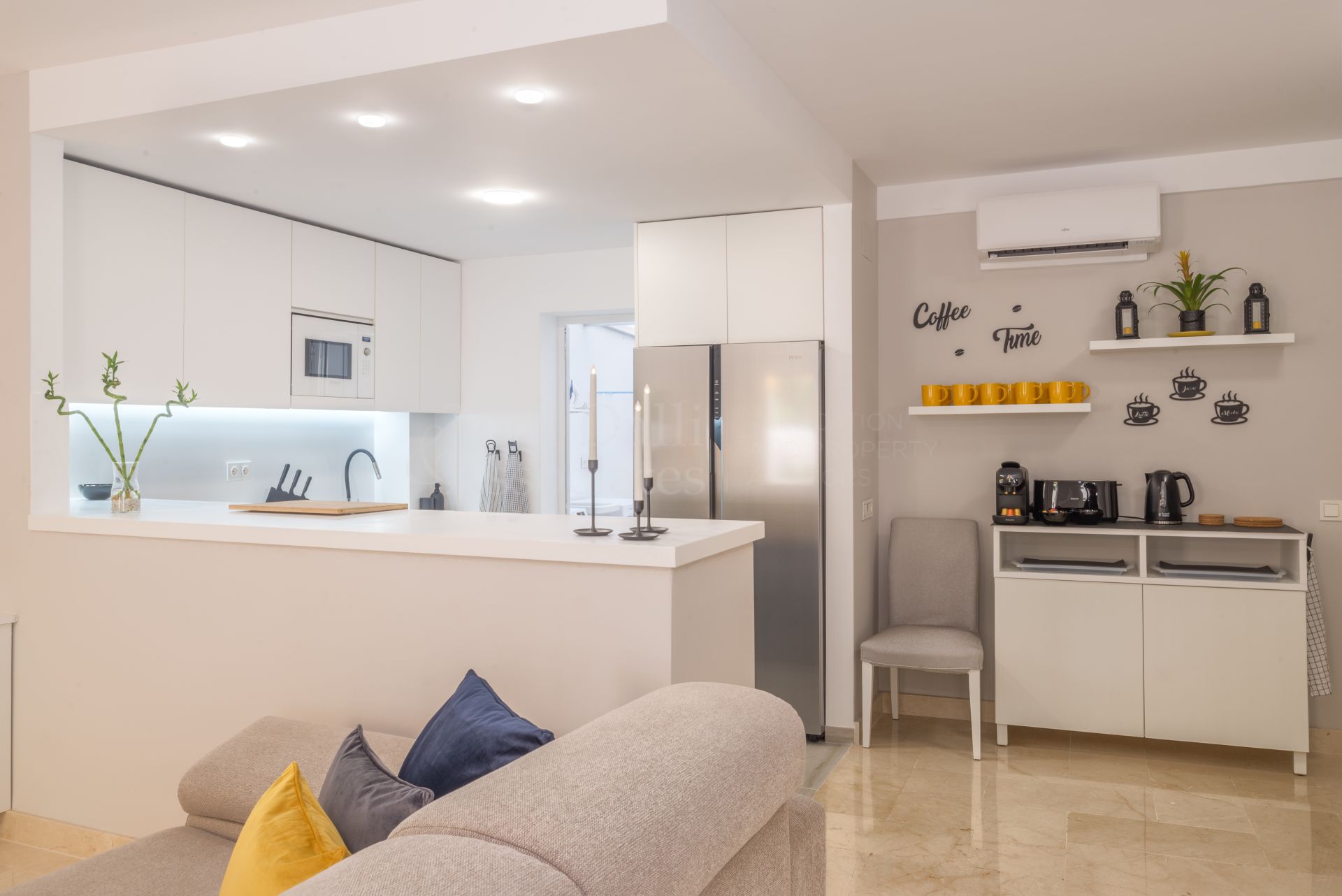 Town House in Xarblanca, Marbella