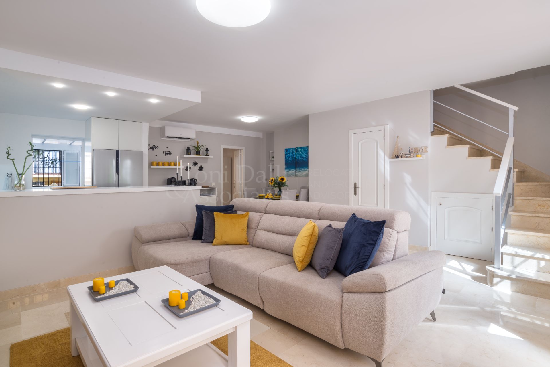 Town House in Xarblanca, Marbella