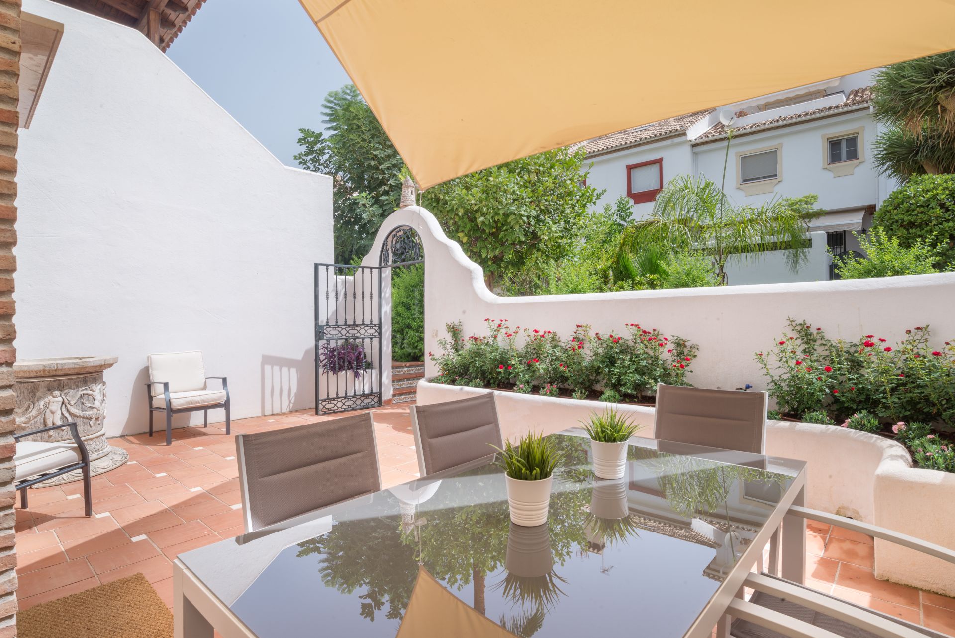Town House in Xarblanca, Marbella
