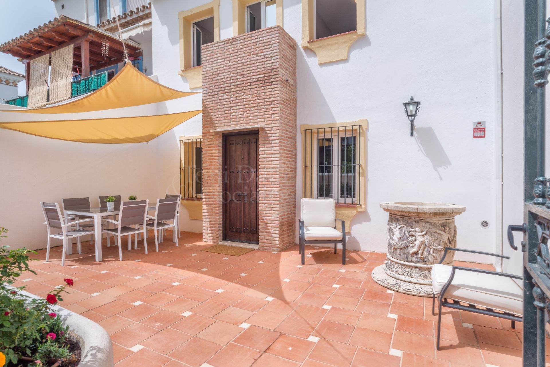 Town House in Xarblanca, Marbella