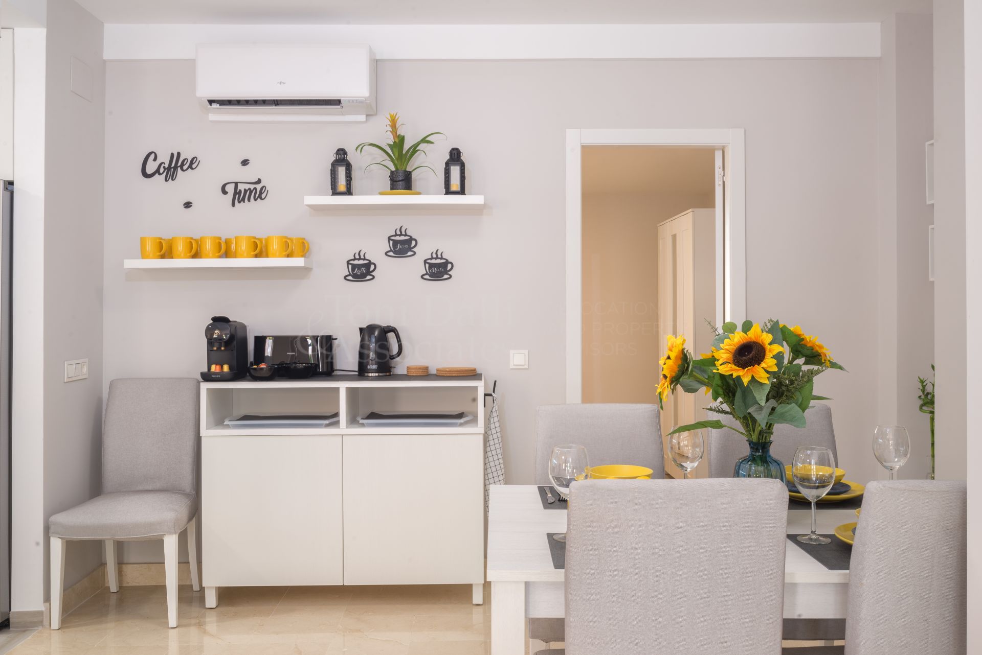 Town House in Xarblanca, Marbella