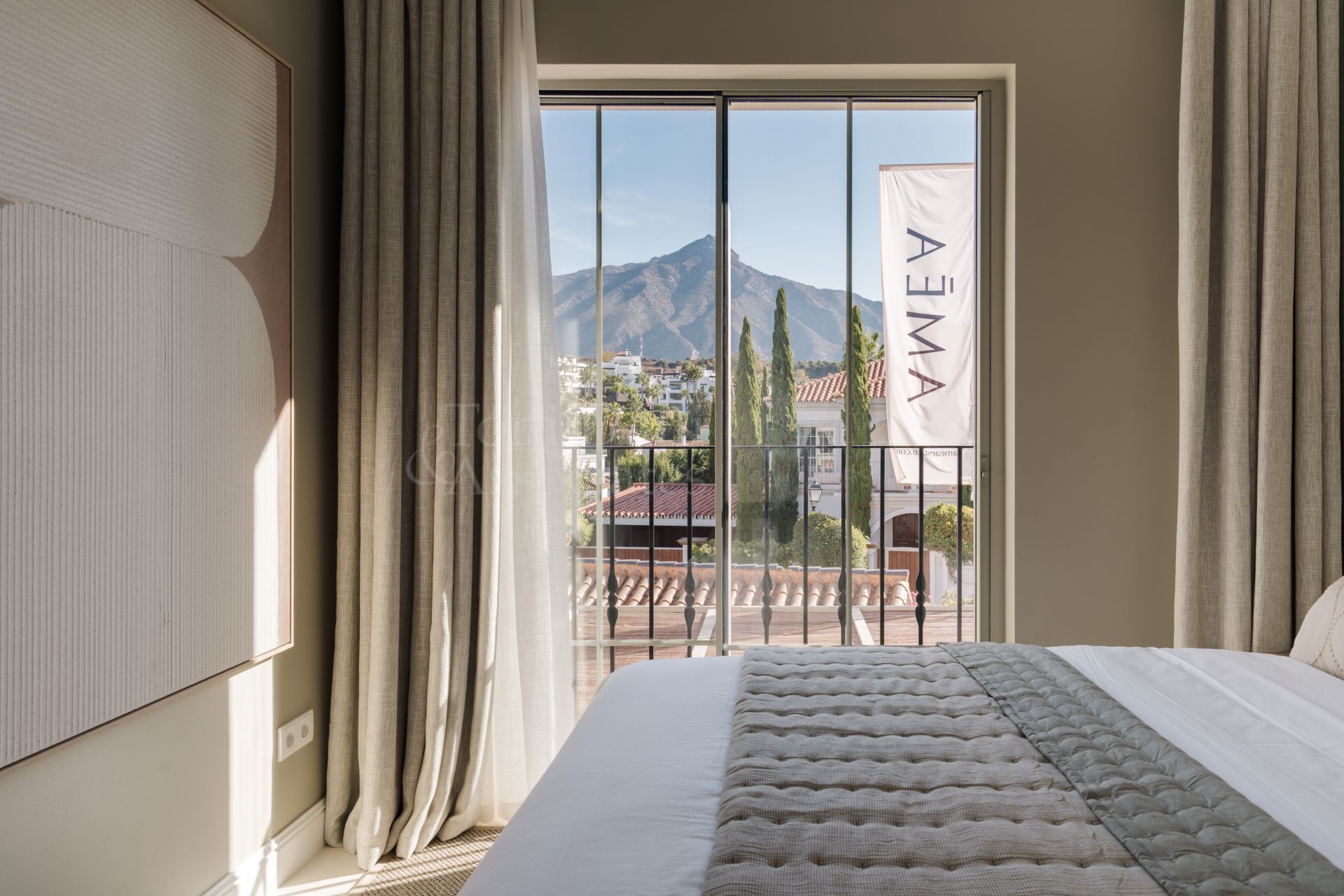 Villa in Nueva Andalucia, Marbella