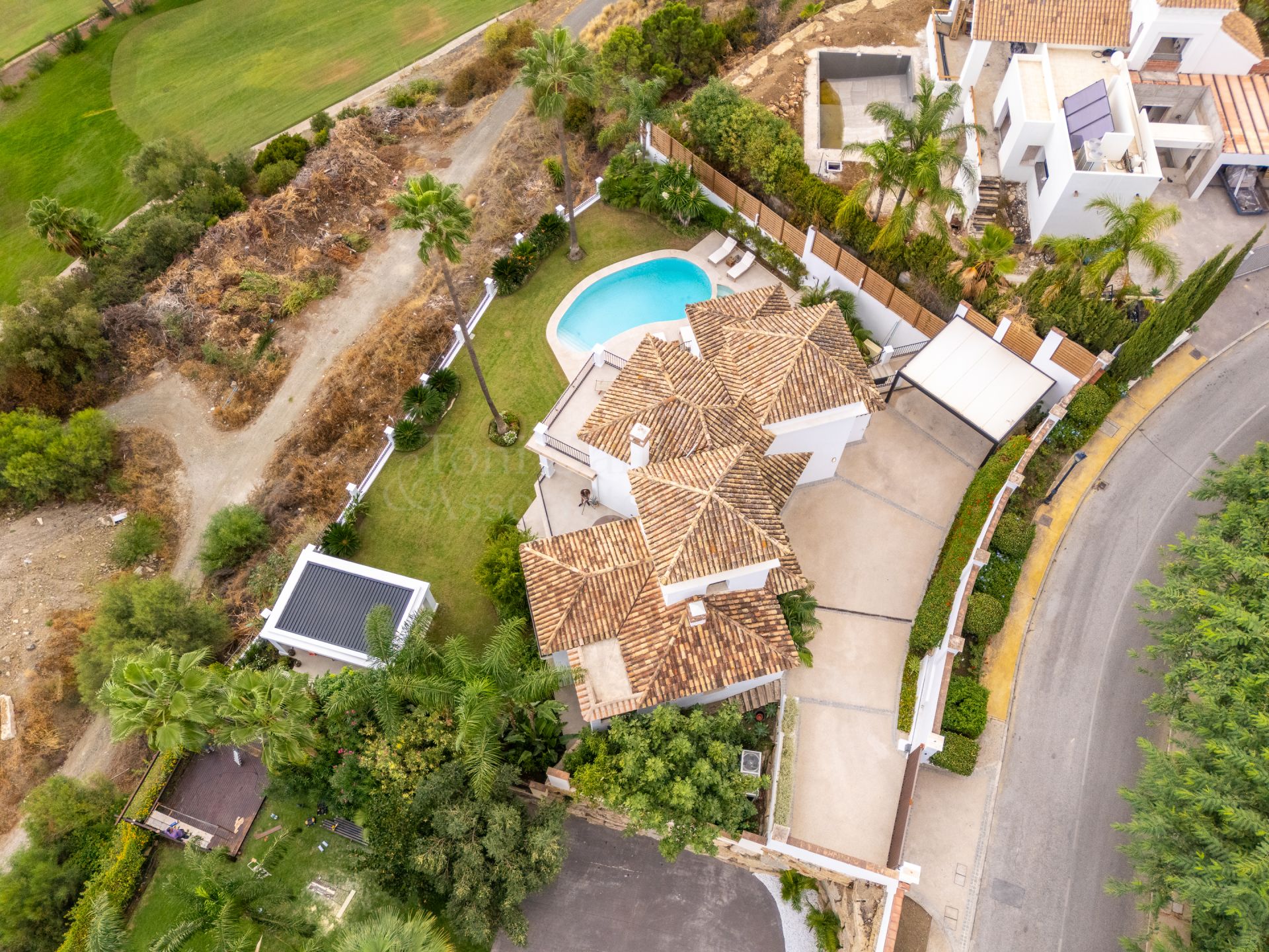 Villa in Los Arqueros, Benahavis