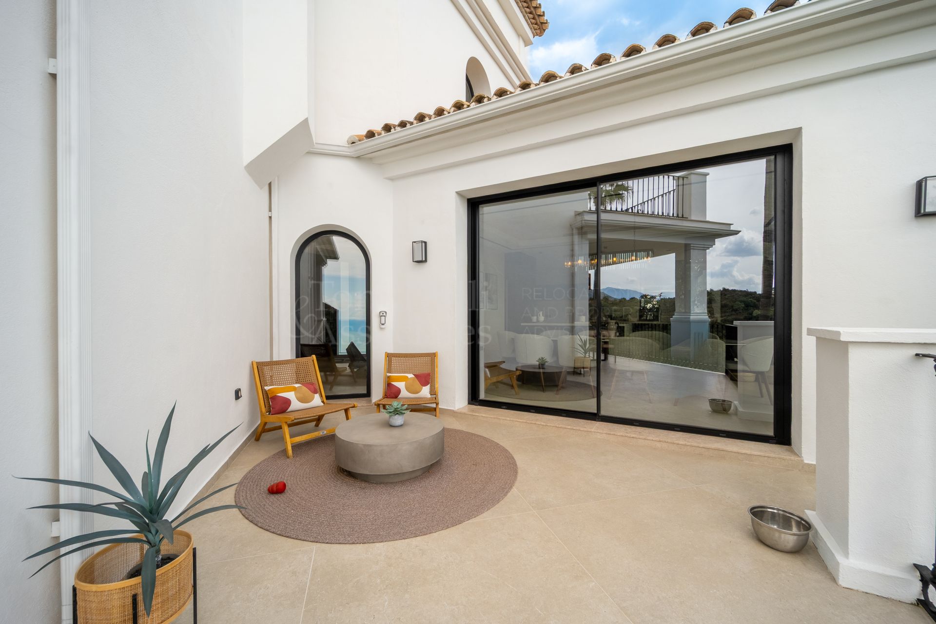Villa in Los Arqueros, Benahavis