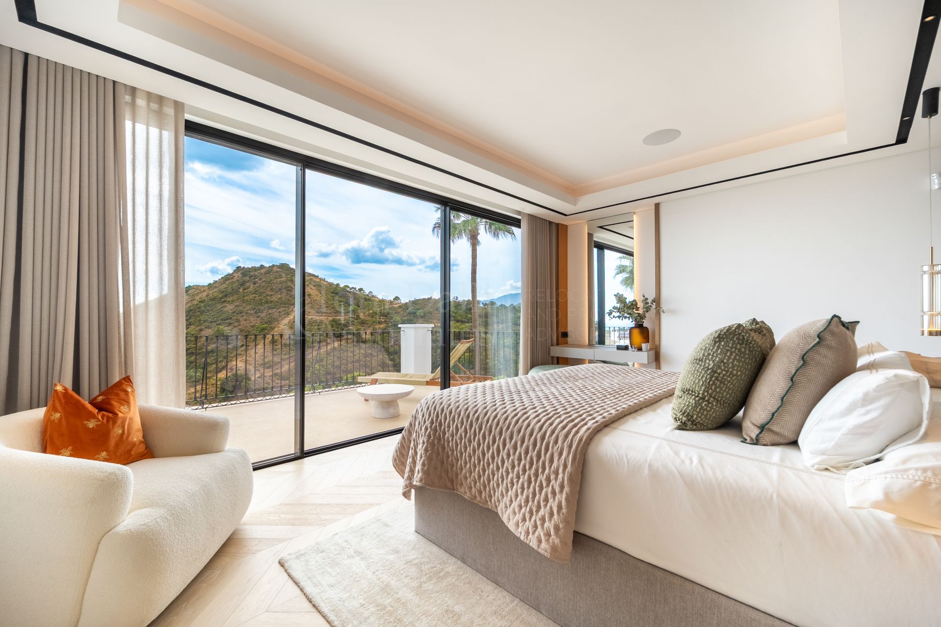 Villa in Los Arqueros, Benahavis