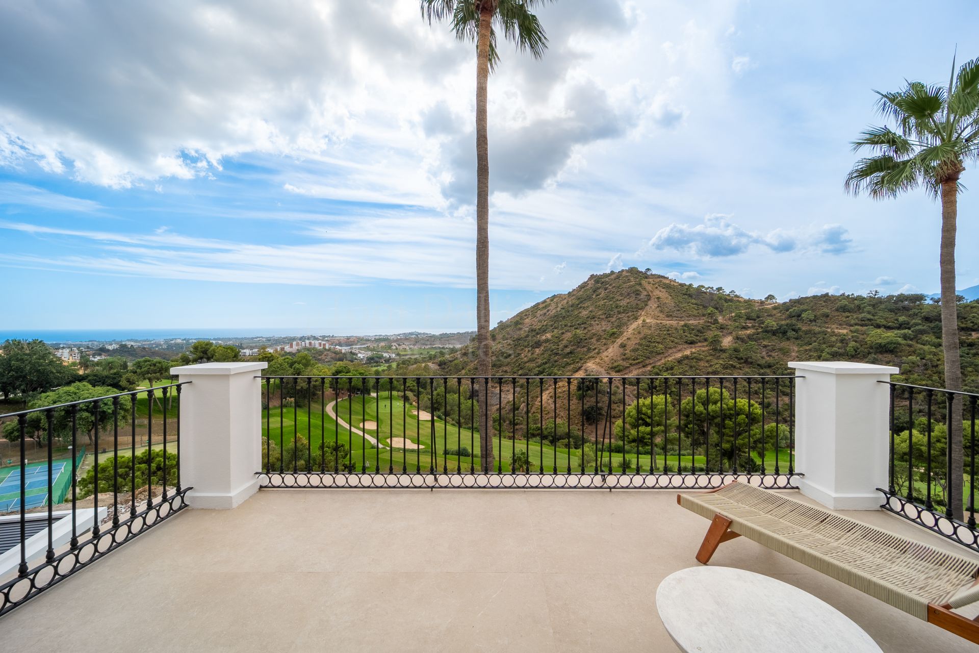 Villa in Los Arqueros, Benahavis