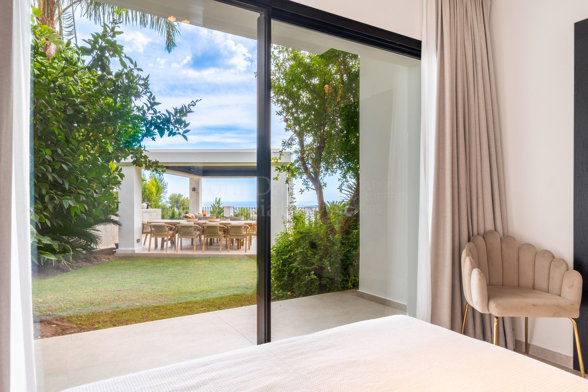 Villa in Los Arqueros, Benahavis