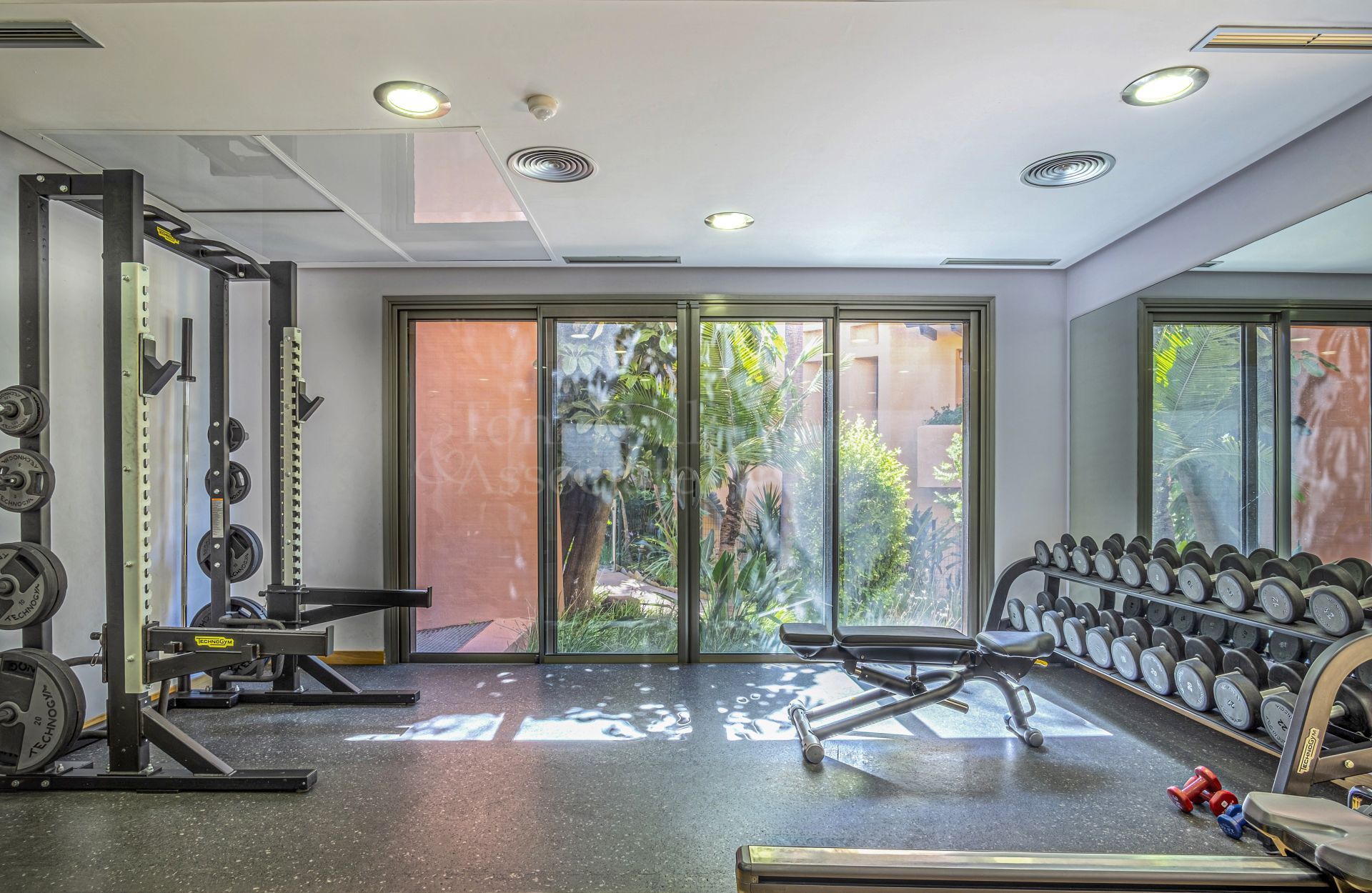 Apartment in Mansion Club, Marbella