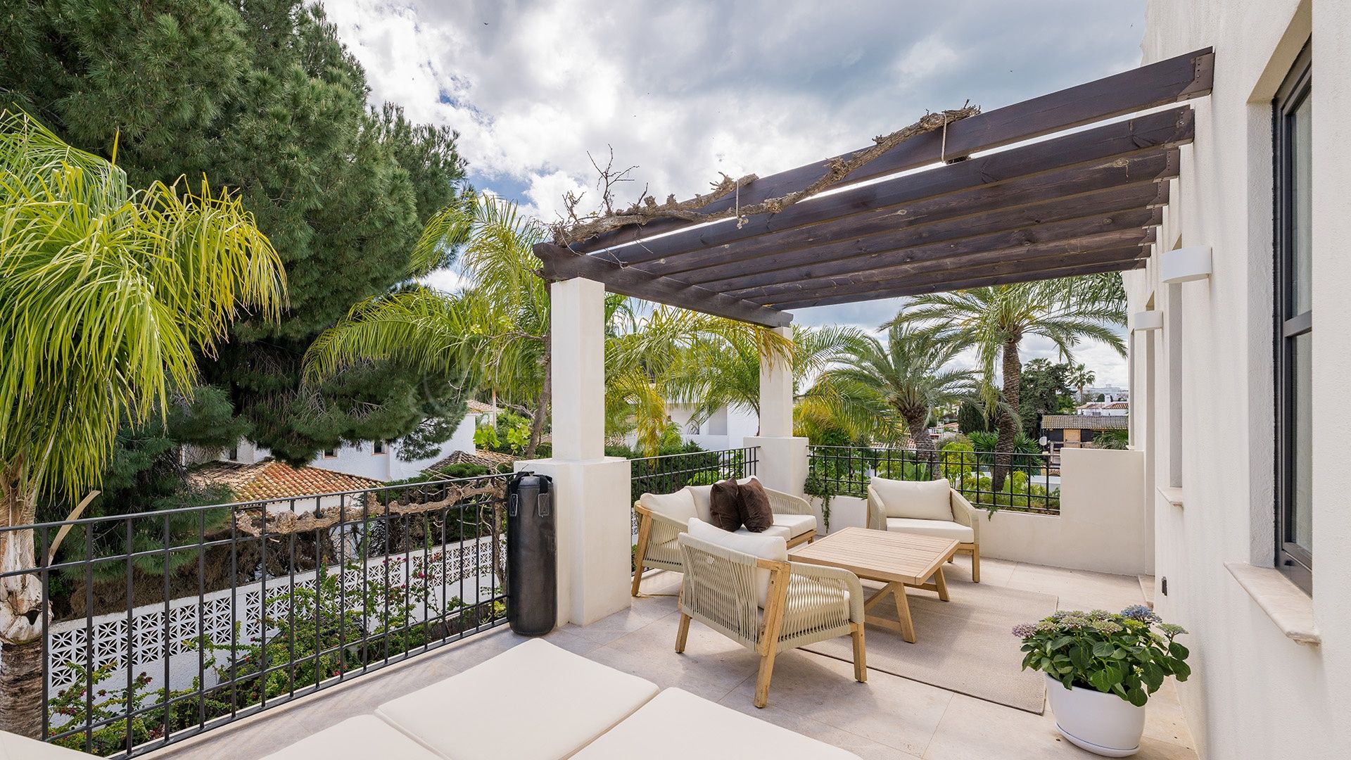 Villa in Linda Vista Baja, San Pedro de Alcantara