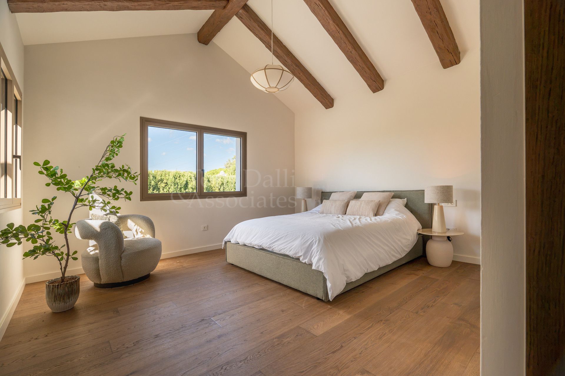 Villa in El Rosario, Marbella