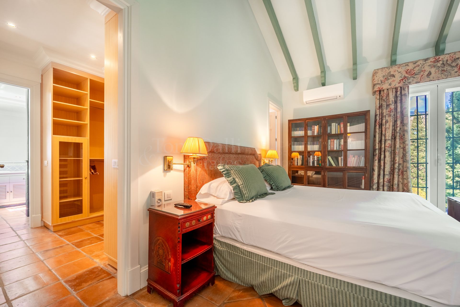 Villa in Benahavis Centro, Benahavis