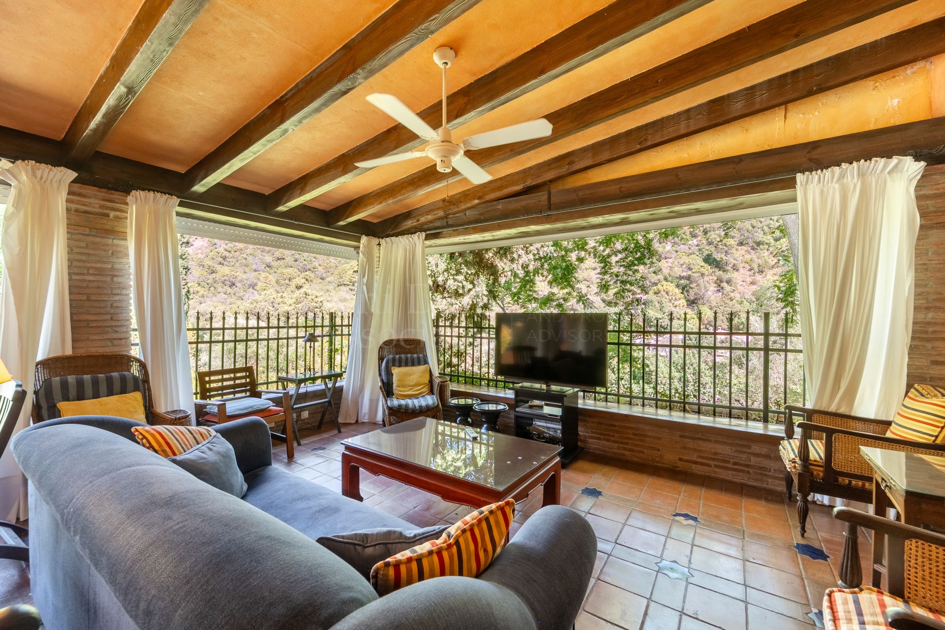 Villa in Benahavis Centro, Benahavis