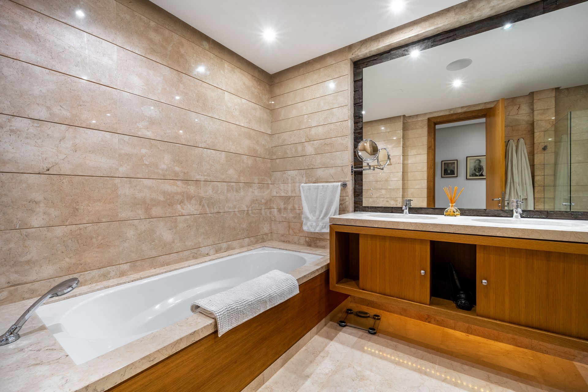 Apartment in Imara, Marbella