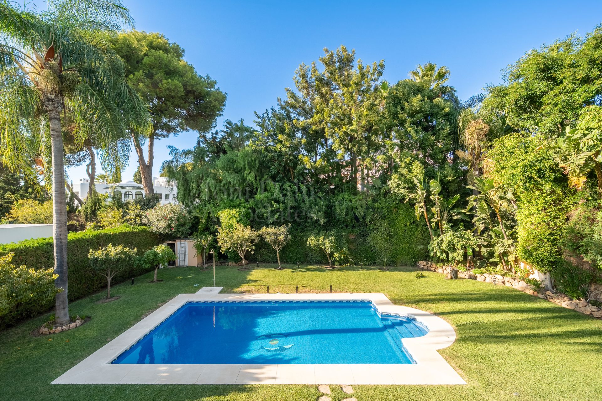 Villa in Atalaya de Rio Verde, Marbella