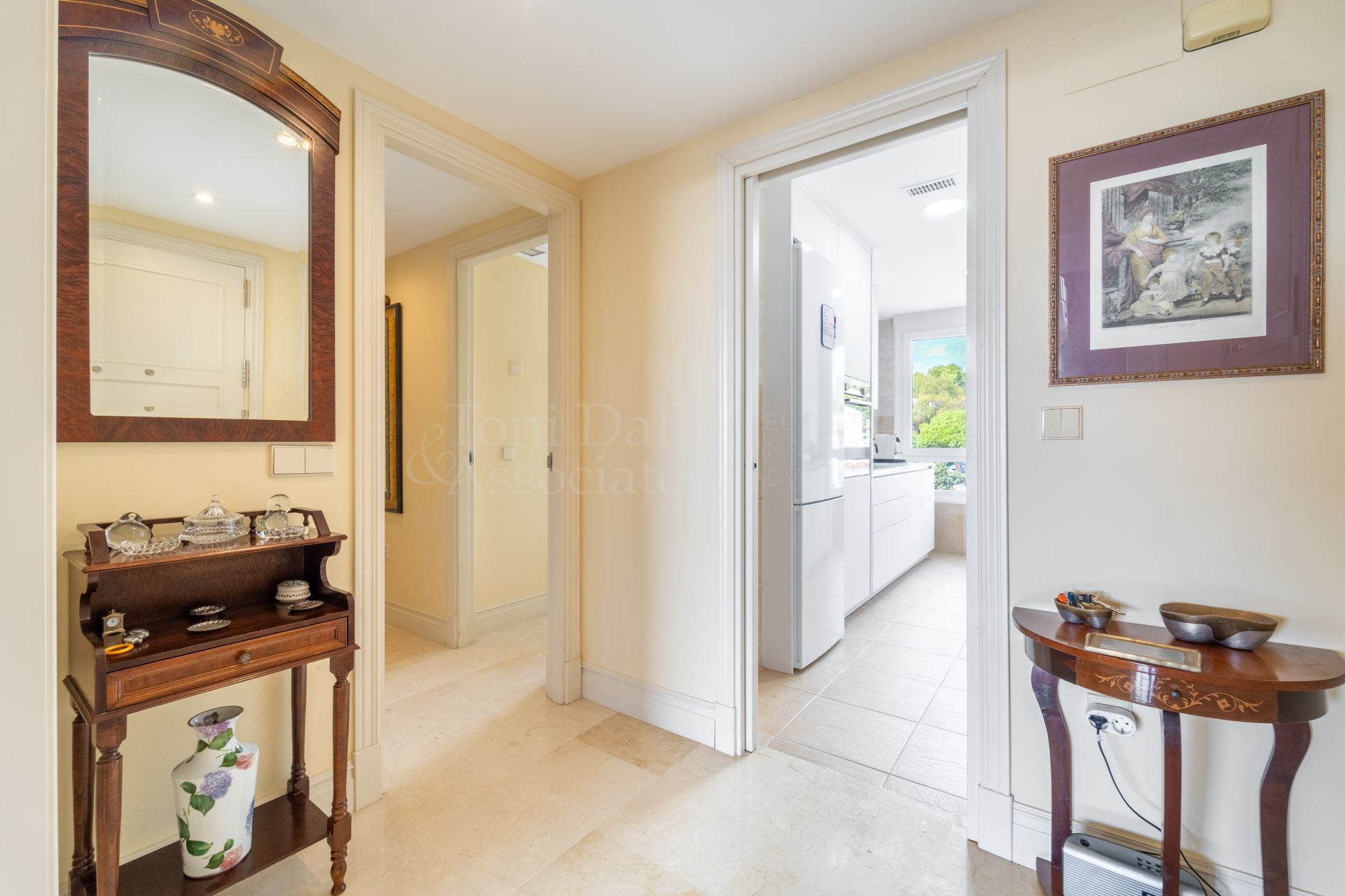 Penthouse in Las Cañas Beach, Marbella
