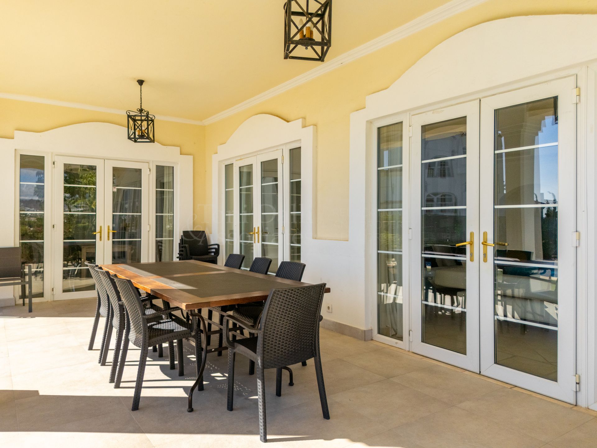 Villa in Nueva Atalaya, Estepona