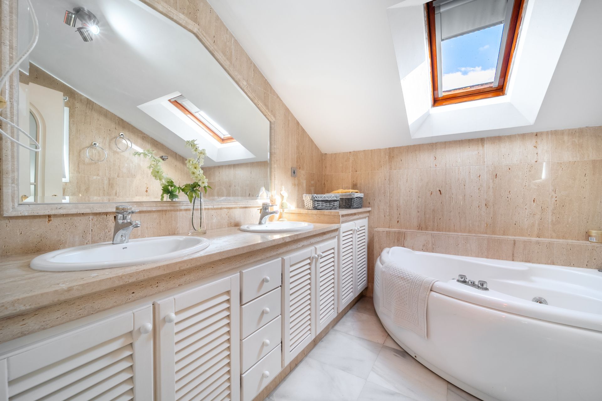 Town House in Arco Iris, Marbella