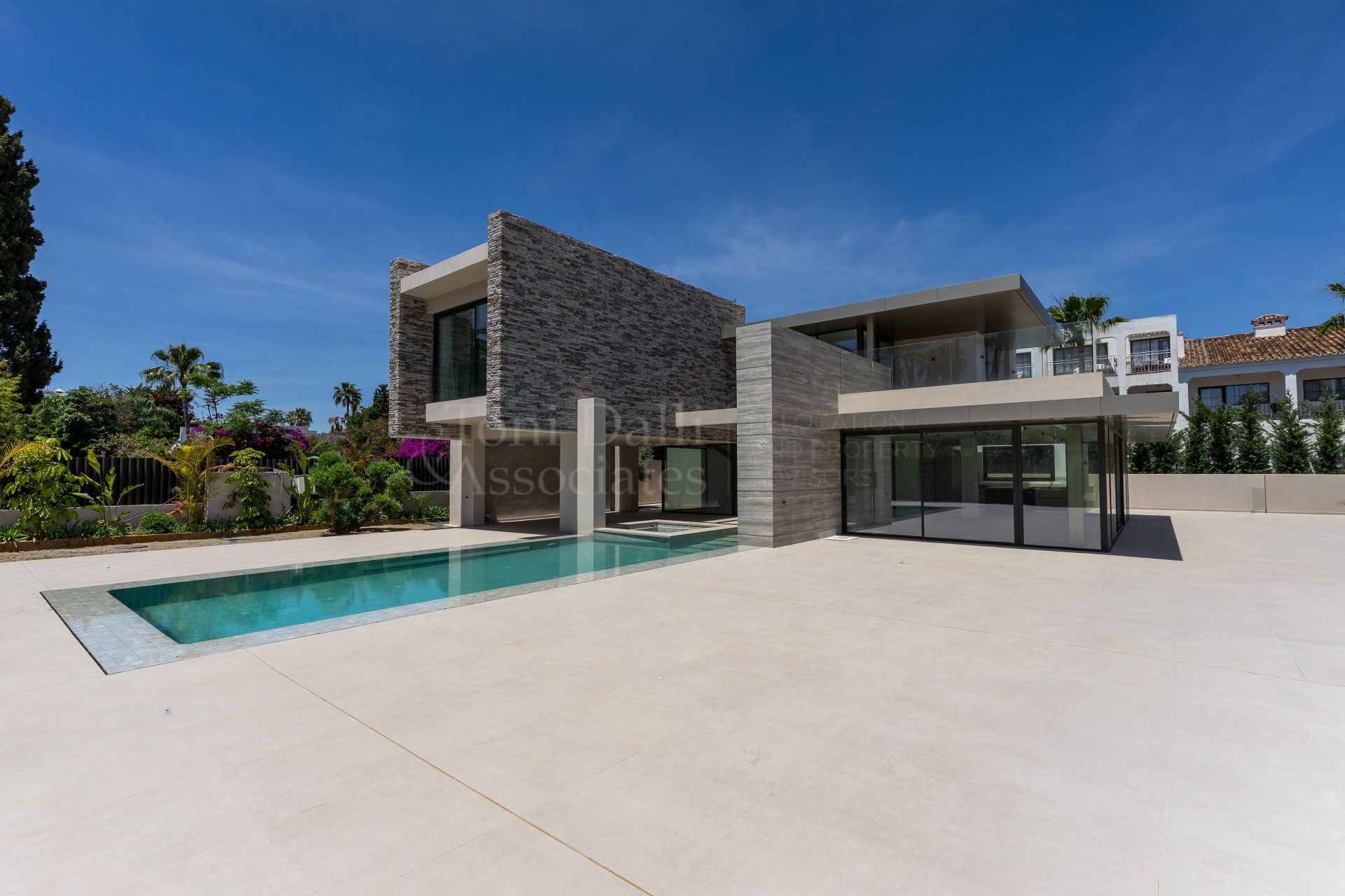 Villa in Cortijo Blanco, San Pedro de Alcantara