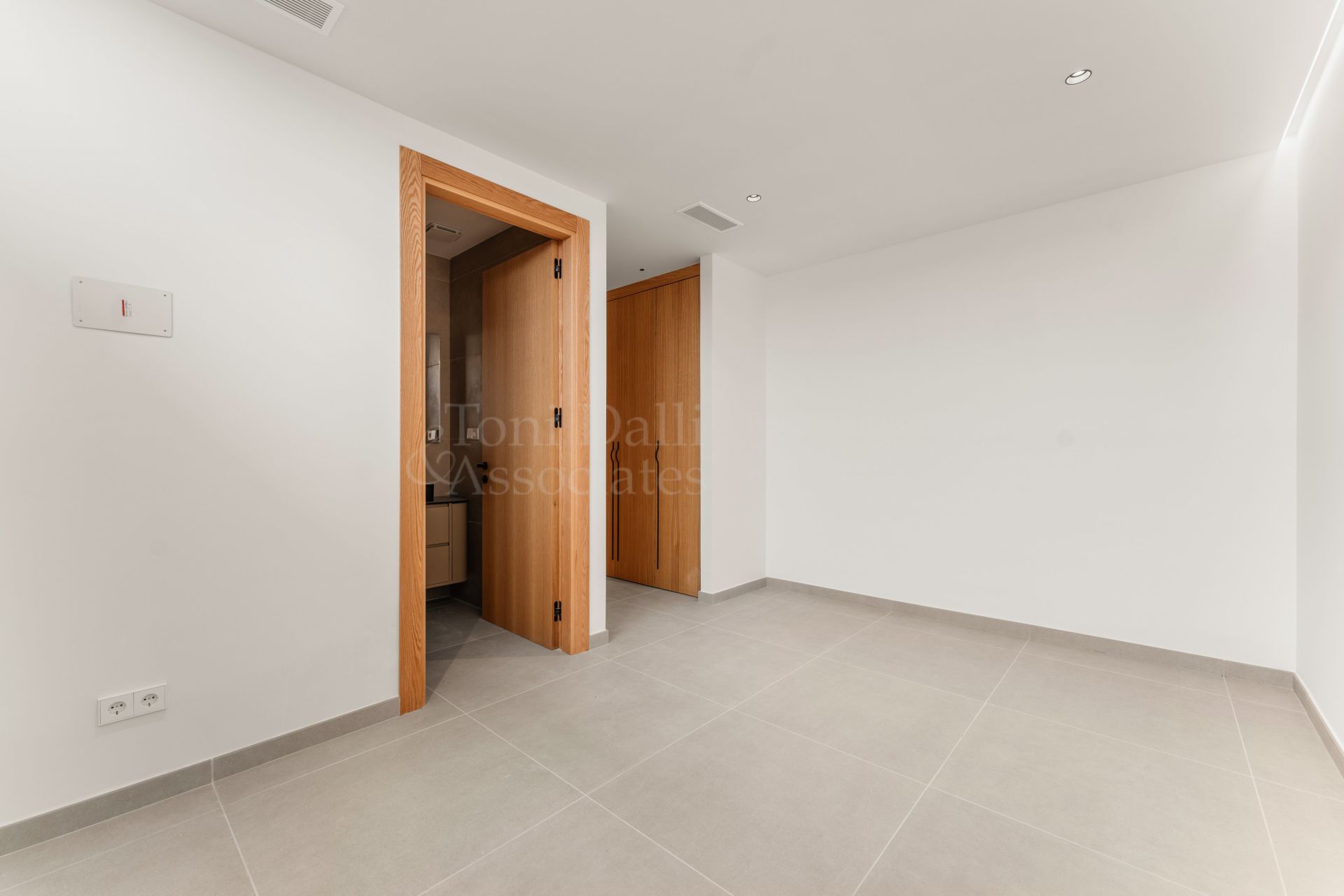 Villa in Cortijo Blanco, San Pedro de Alcantara