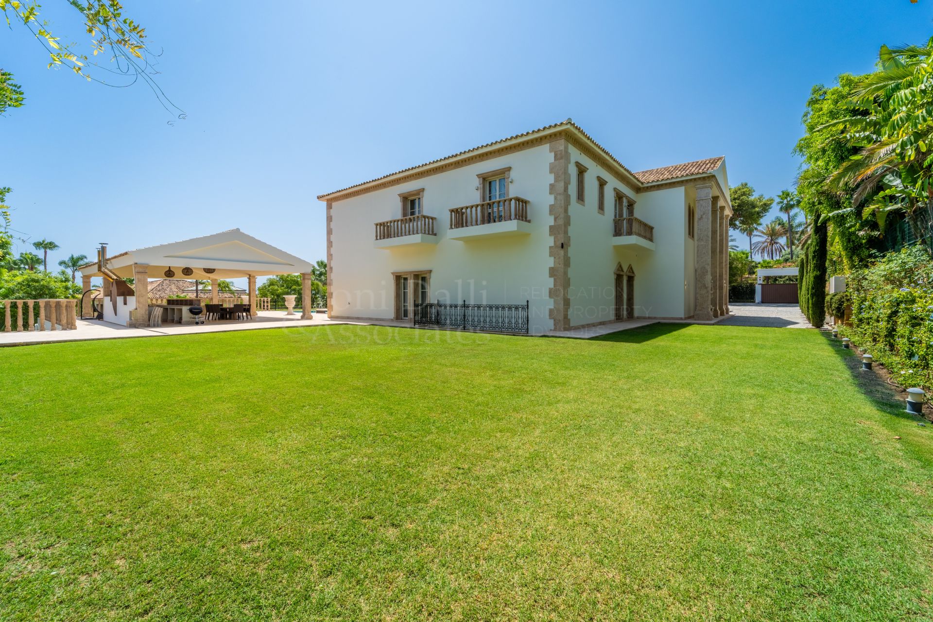 Villa in Sierra Blanca, Marbella