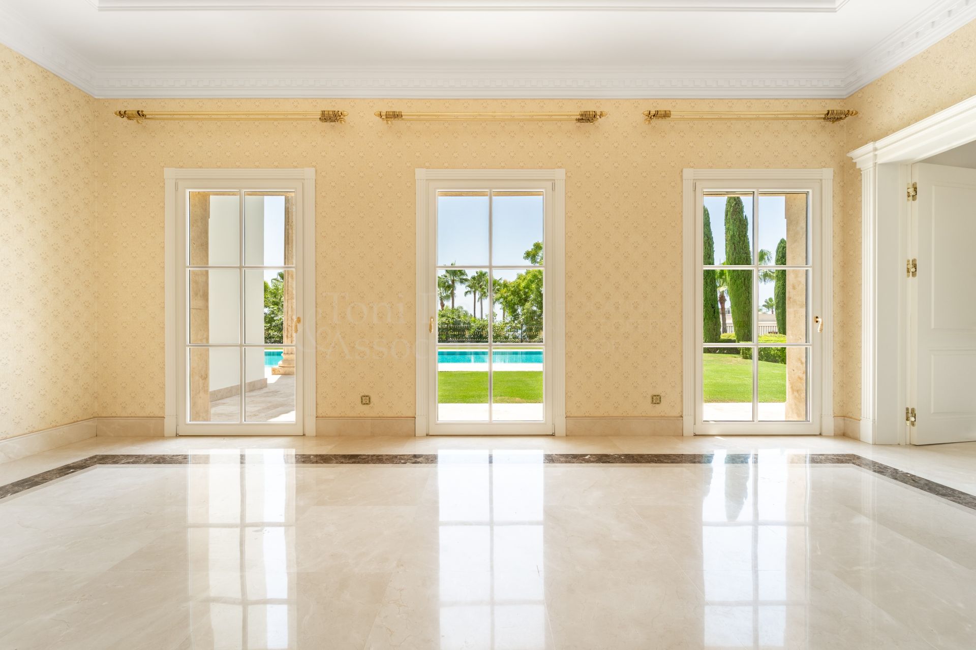 Villa in Sierra Blanca, Marbella