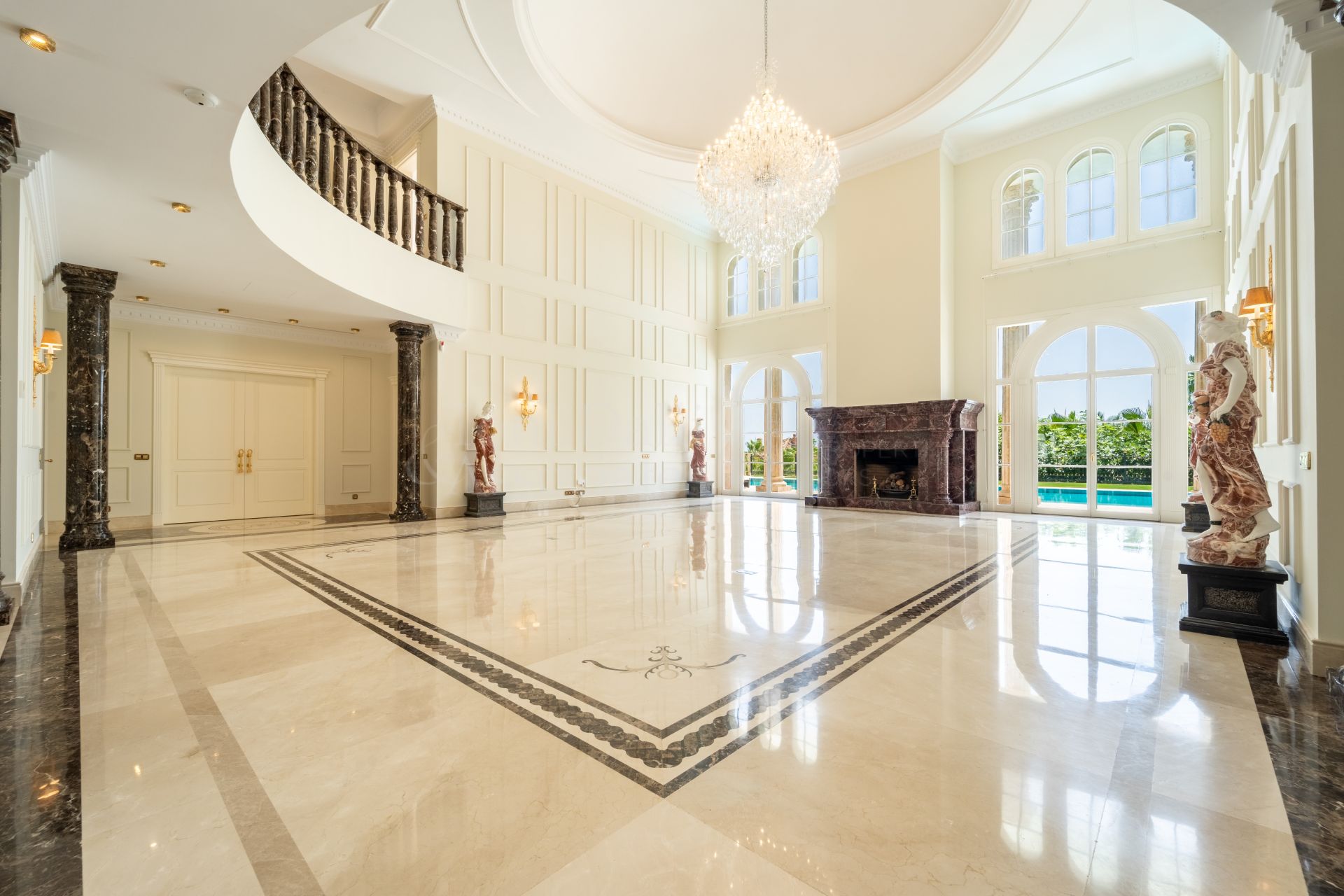 Villa in Sierra Blanca, Marbella