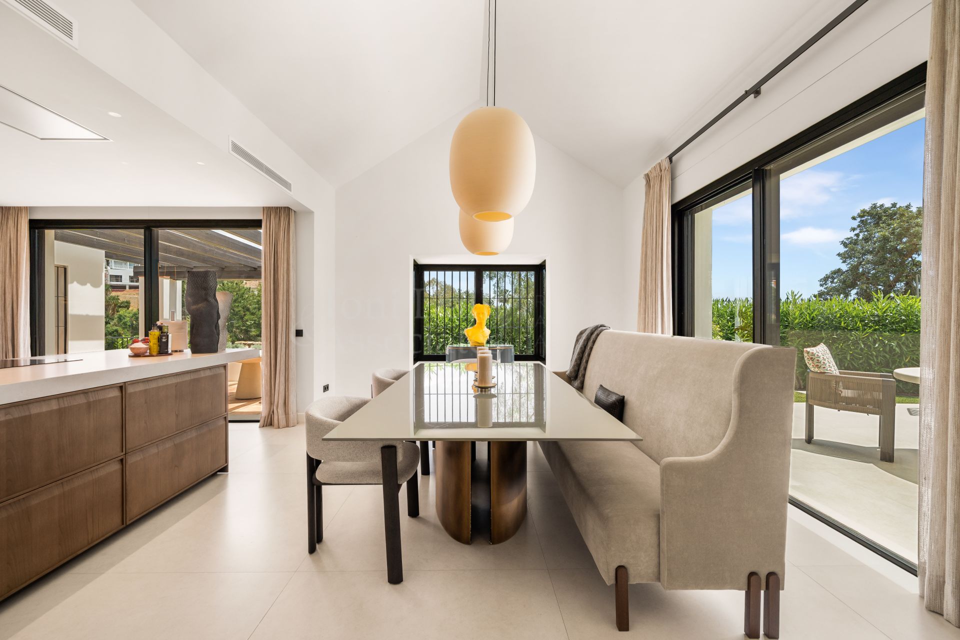 Villa in Cascada de Camojan, Marbella