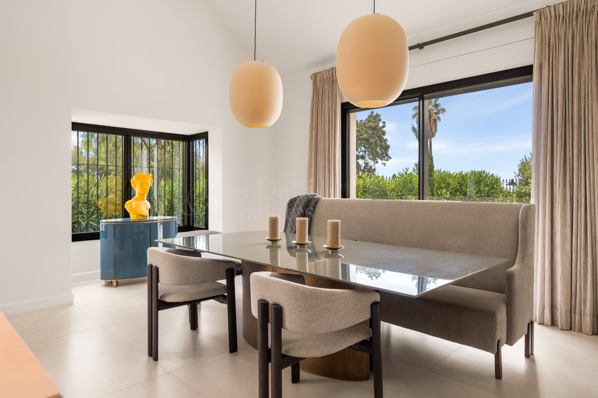 Villa in Cascada de Camojan, Marbella