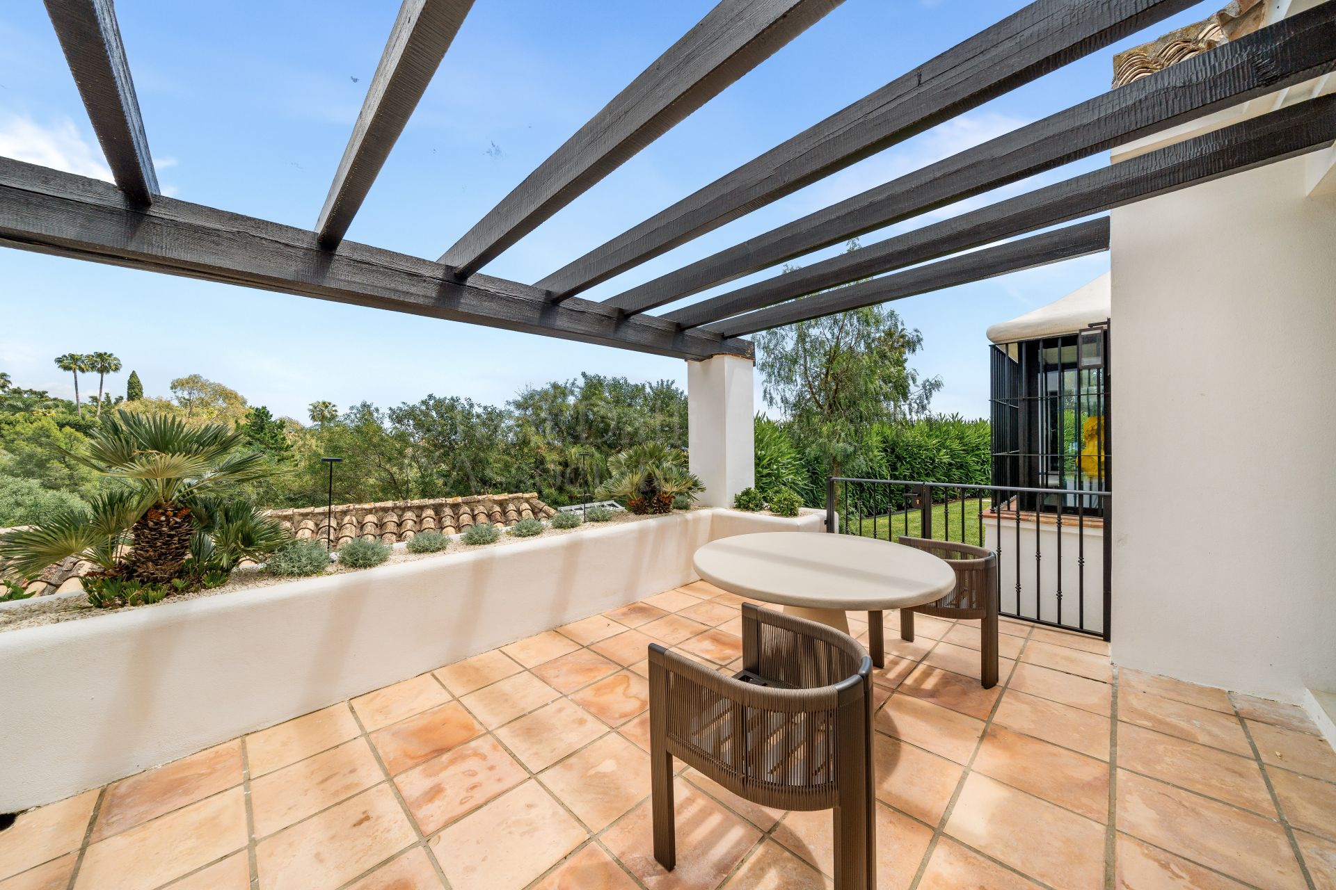 Villa in Cascada de Camojan, Marbella