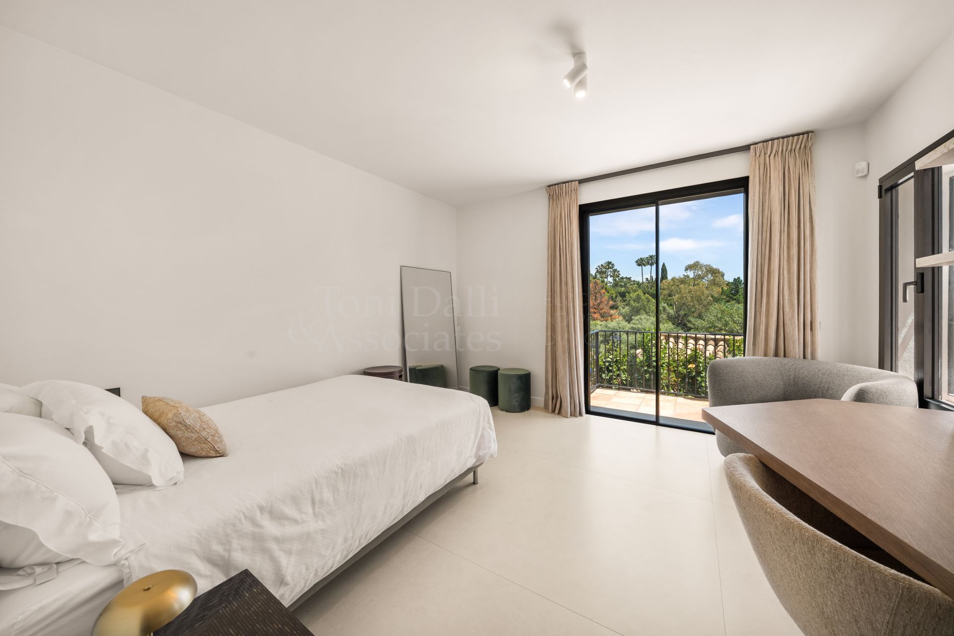 Villa in Cascada de Camojan, Marbella