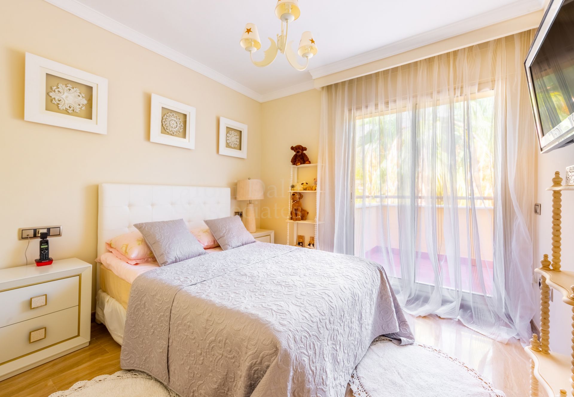 Penthouse in Condado de Sierra Blanca, Marbella