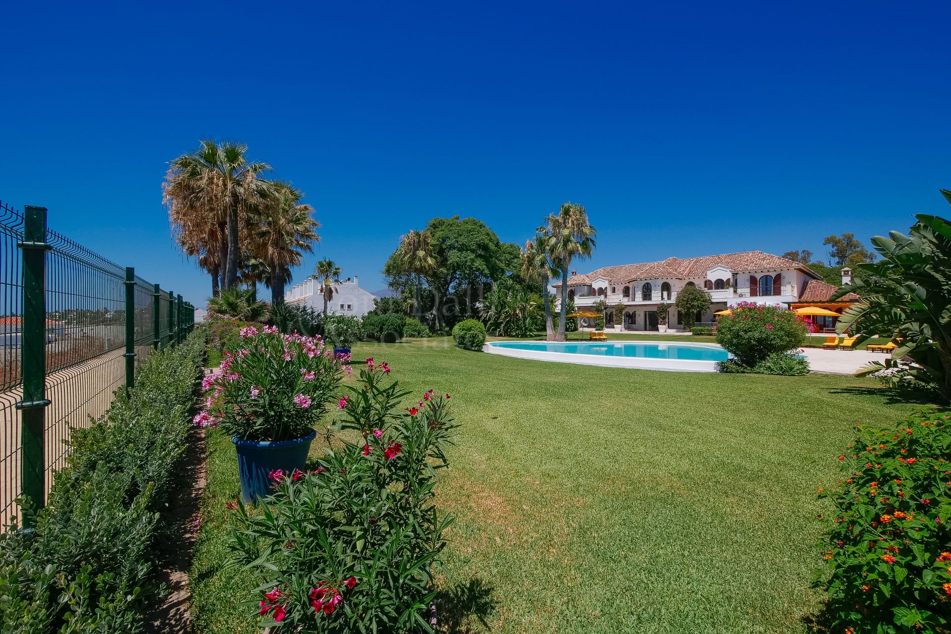 Villa in Paraiso Barronal, Estepona