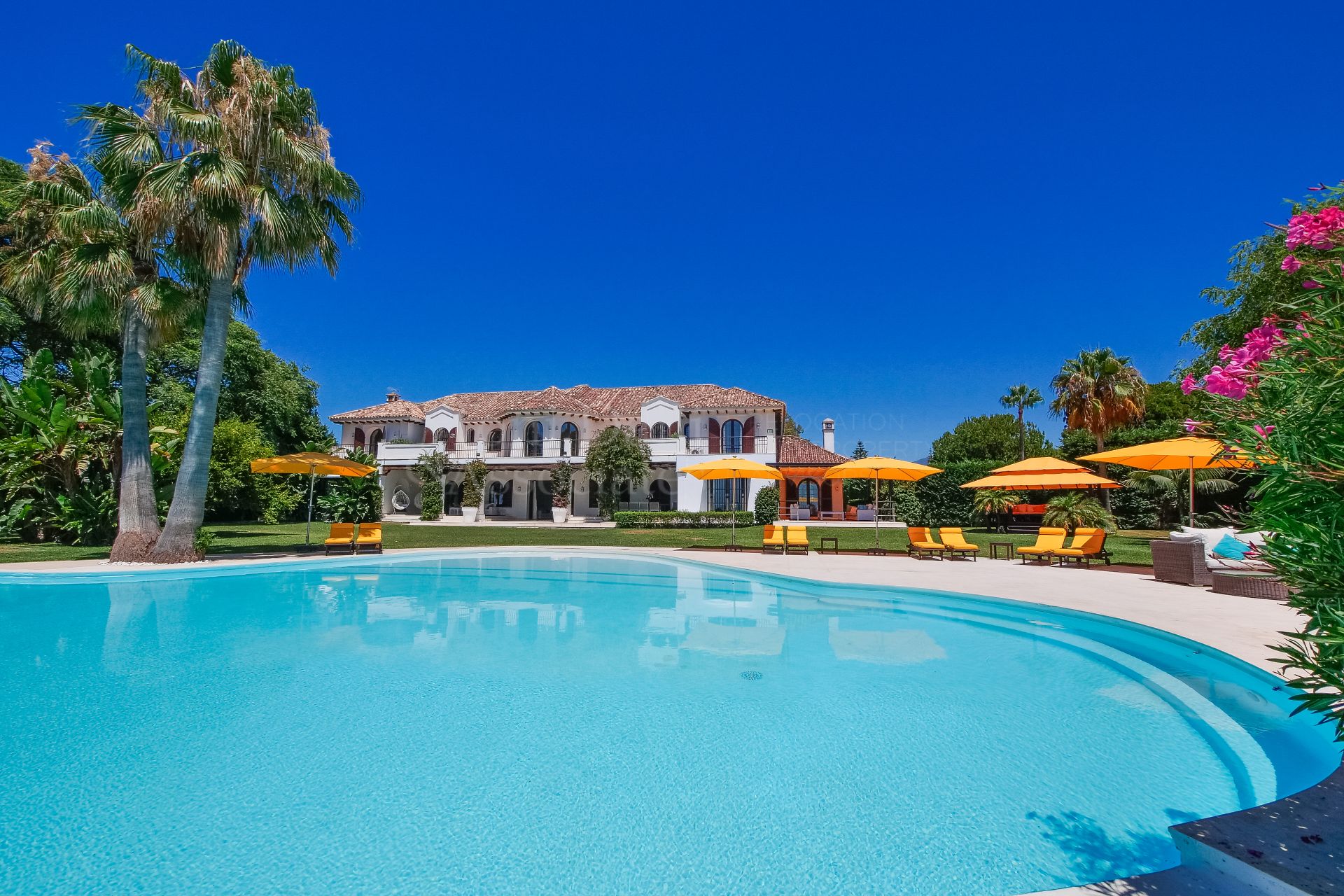 Villa in Paraiso Barronal, Estepona